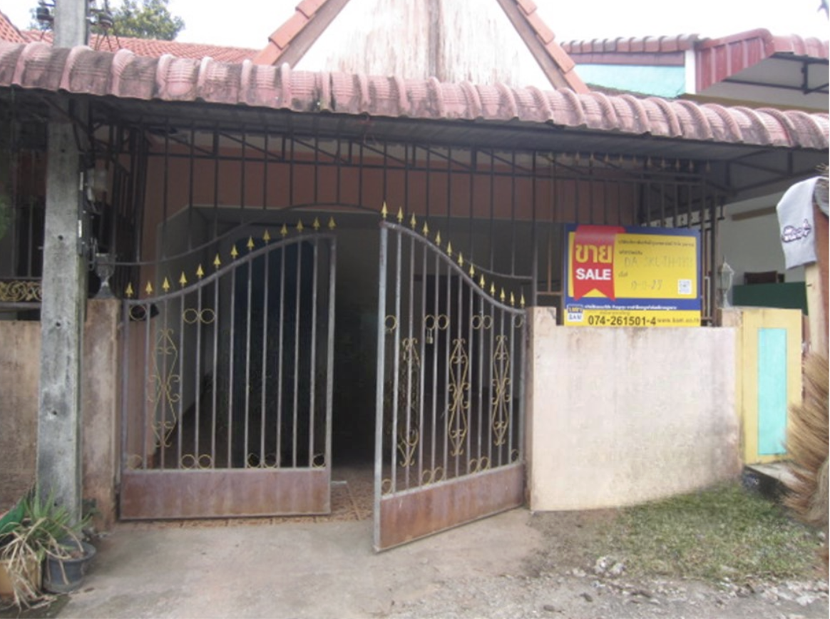 Townhouse in Sa Da, Songkhla