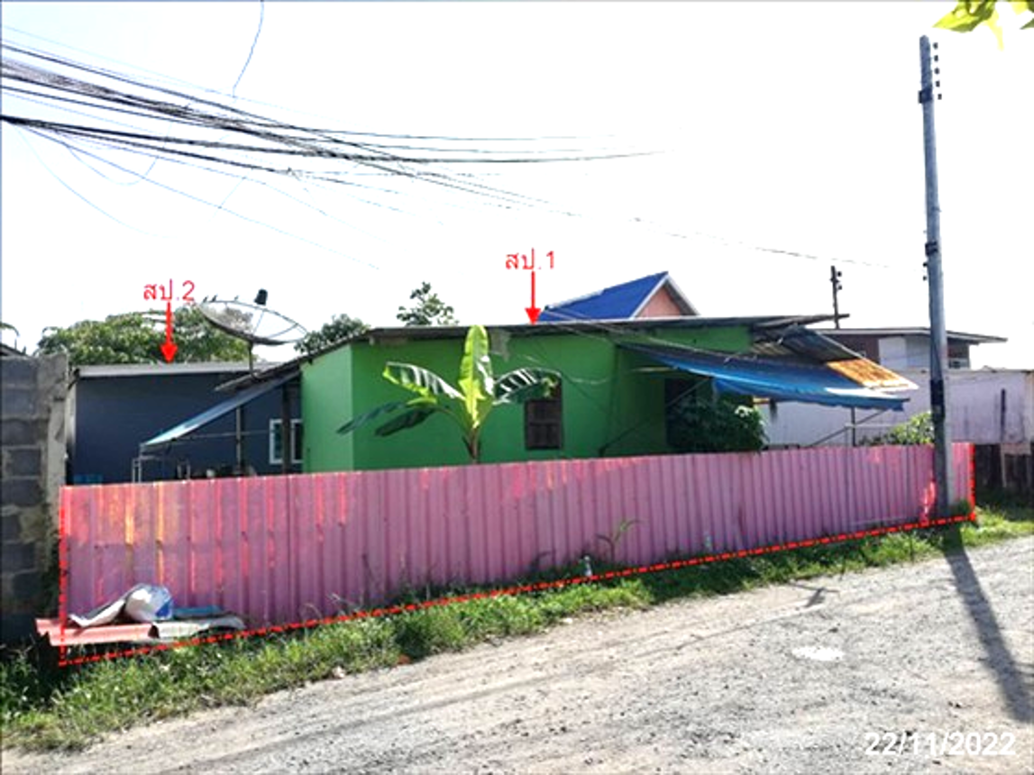 Single-Family Home in Pathum Thani, Pathum Thani