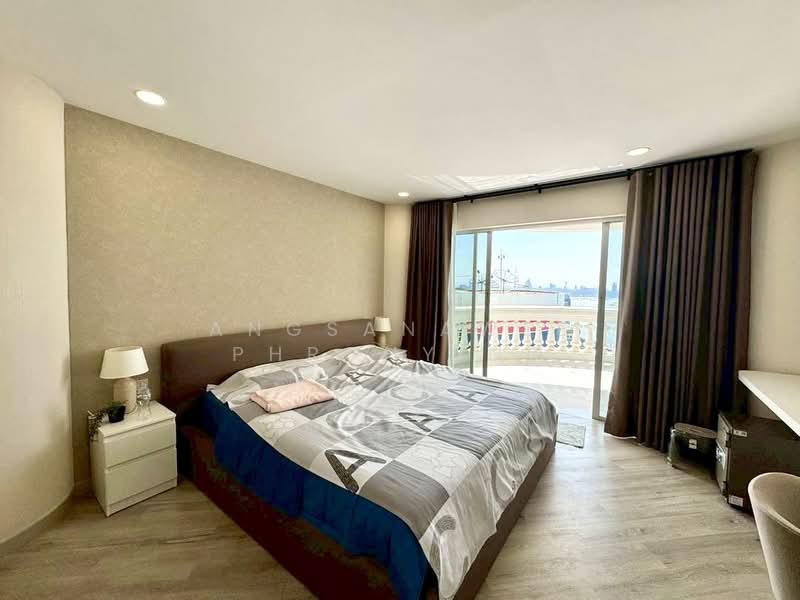 Park Beach Condominium, Chon Buri (Pattaya)