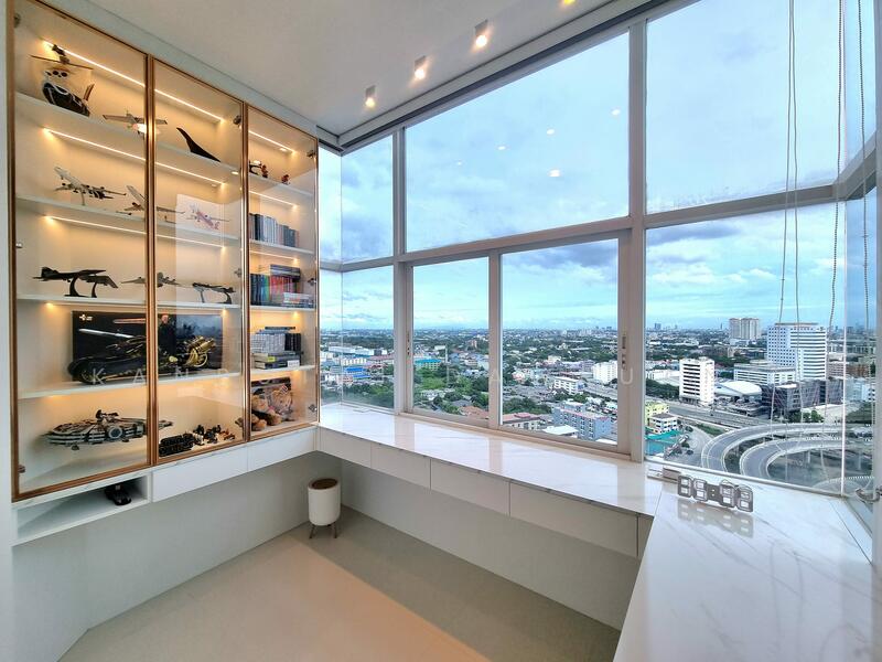 The Fourwings Residence, Bangkok