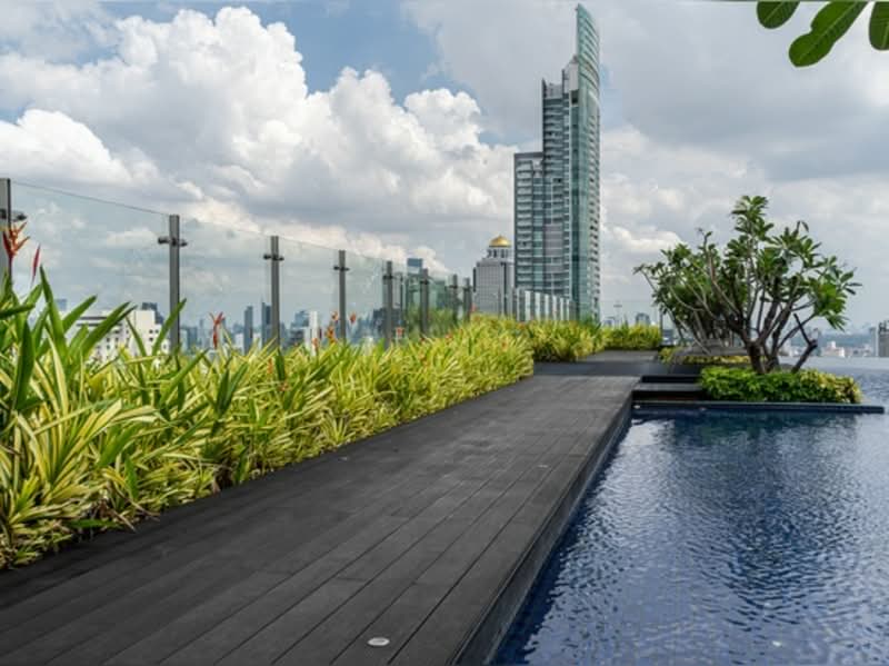 Urbano Absolute Sathon-Taksin, Bangkok