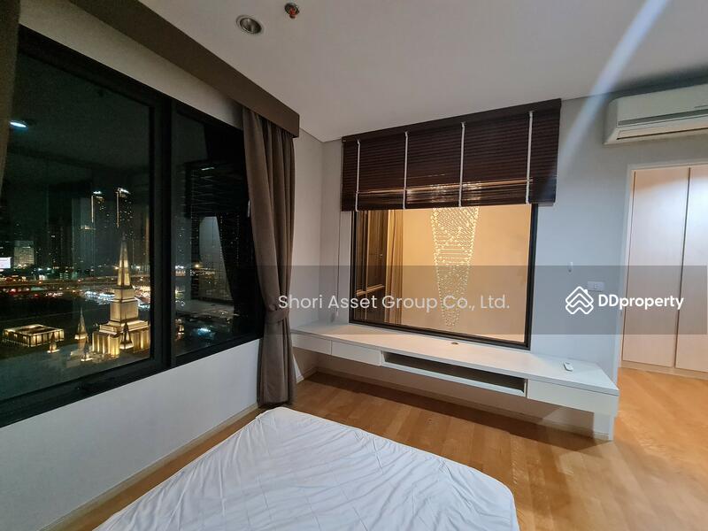 Villa Asoke, Bangkok