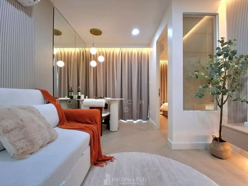 The Clover Thonglor Residence, Bangkok