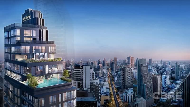 Muniq Phrom Phong, bangkok