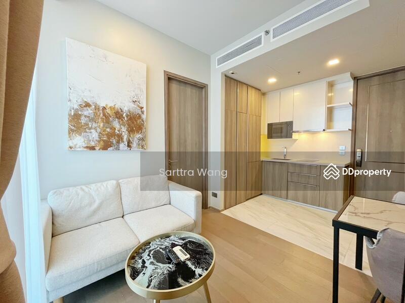 Celes Asoke, Bangkok