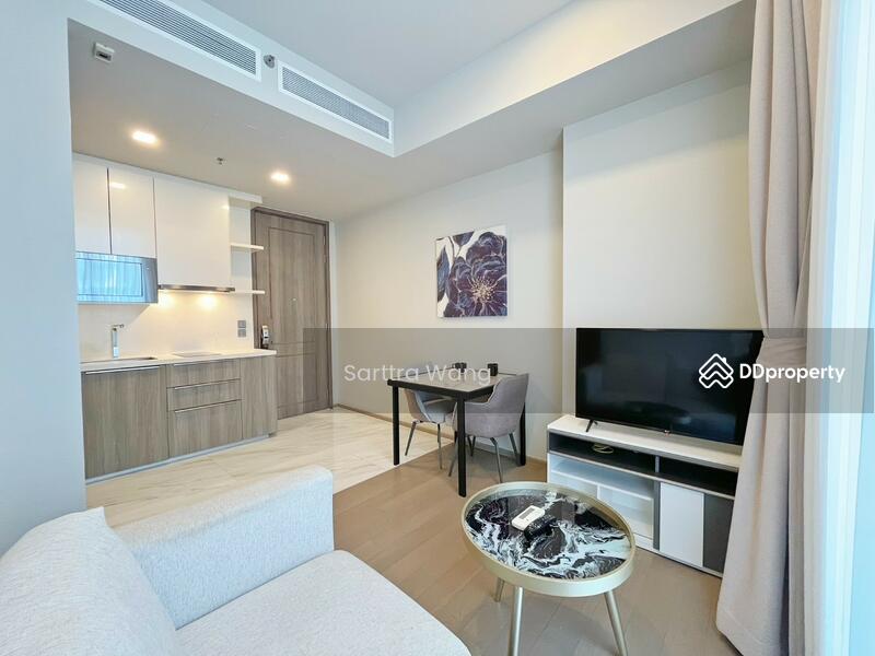 Celes Asoke, Bangkok