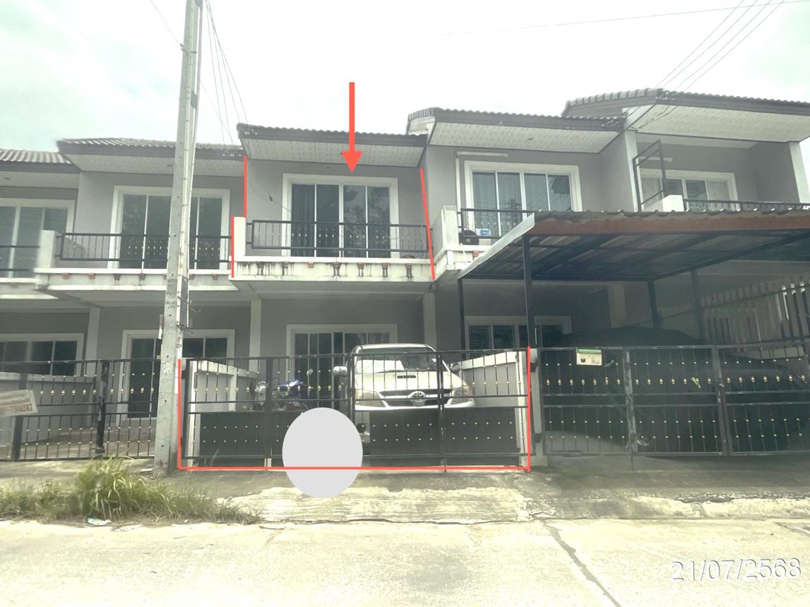Townhouse in Pluak Daeng, Rayong