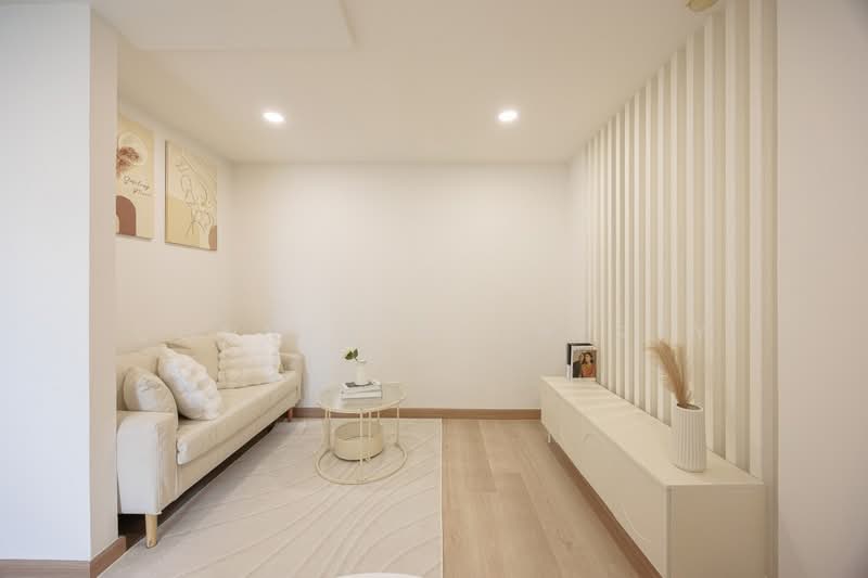 The Magnet Condo, Bangkok