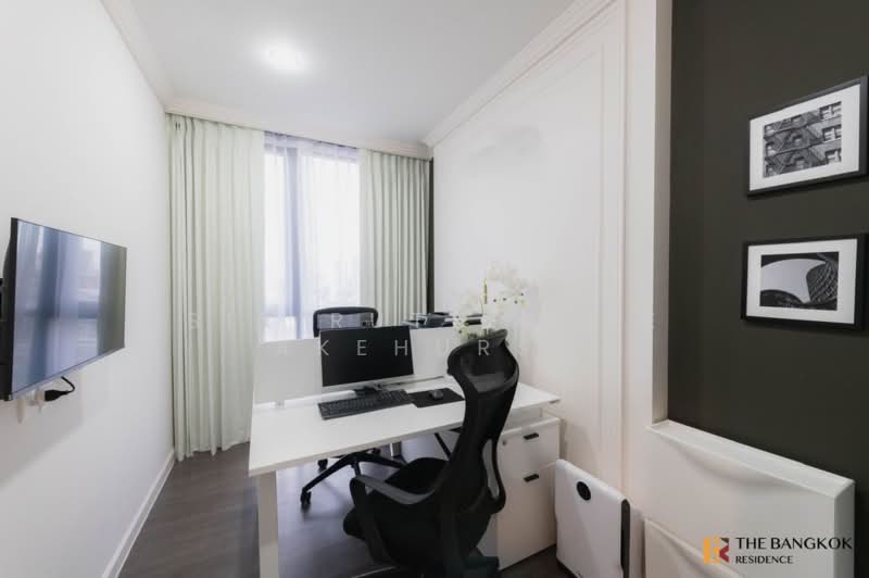 Oka Haus Sukhumvit 36, Bangkok