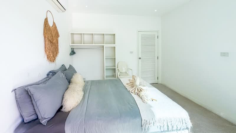 Freehold 3BR Pool Villa with Jacuzzi in Maenam Koh Samui Investment, Surat Thani