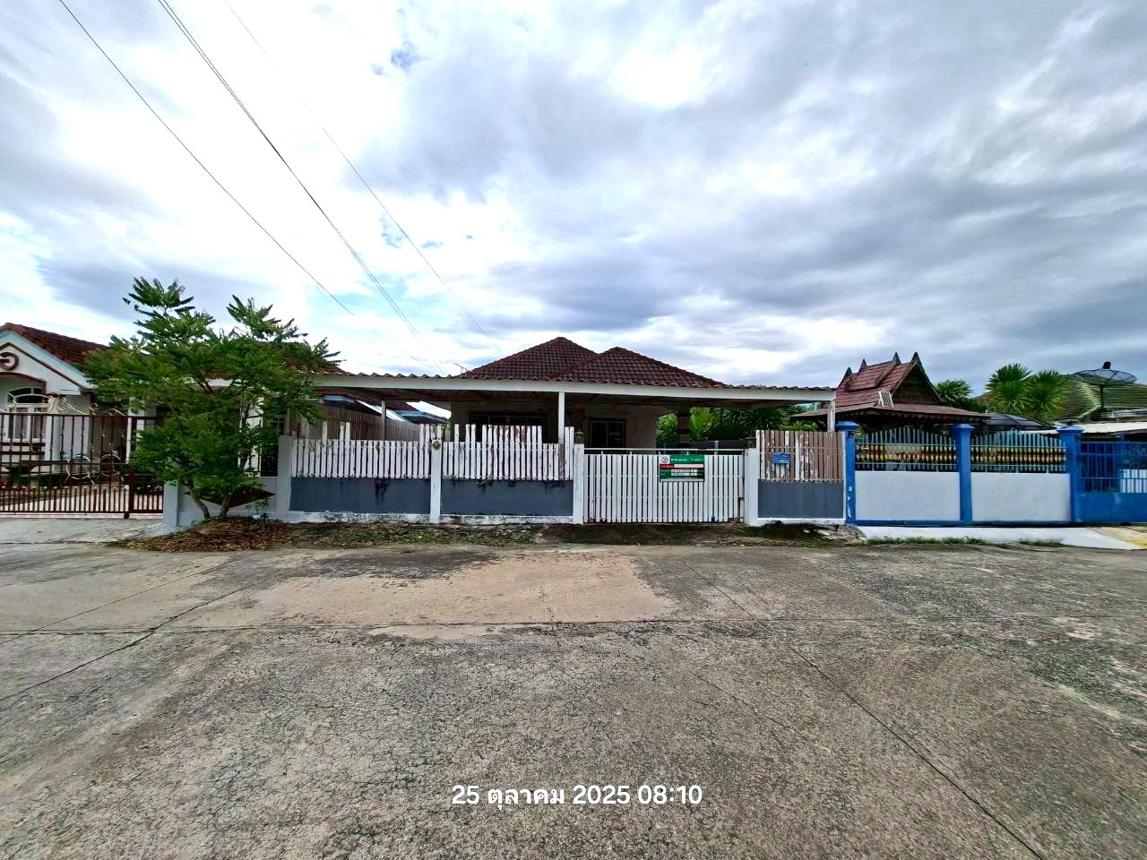 Single House in Banchang, Rayong