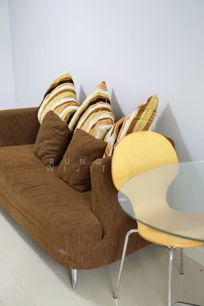 The Clover Thonglor Residence, Bangkok