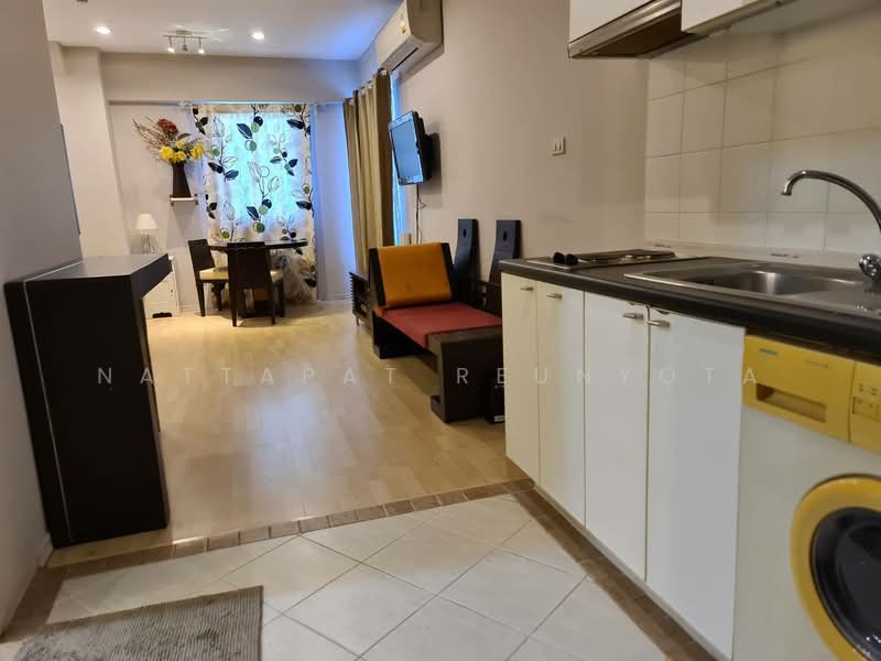 Baan Siri Sathorn, Bangkok