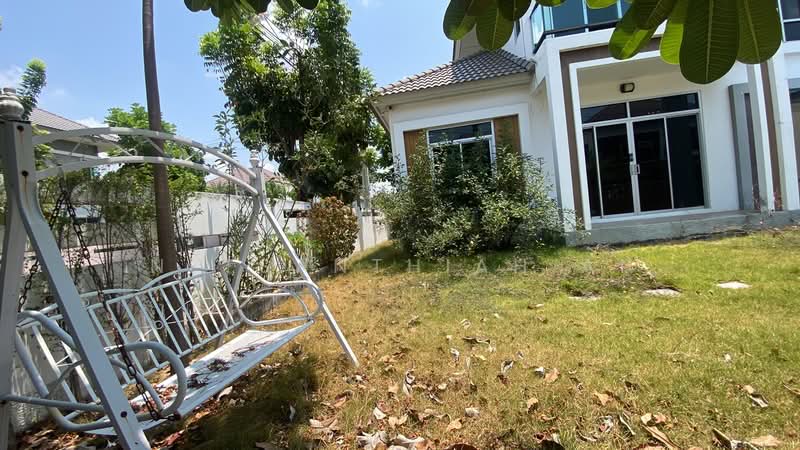 Villa Nova Thepharak, Samut Prakan
