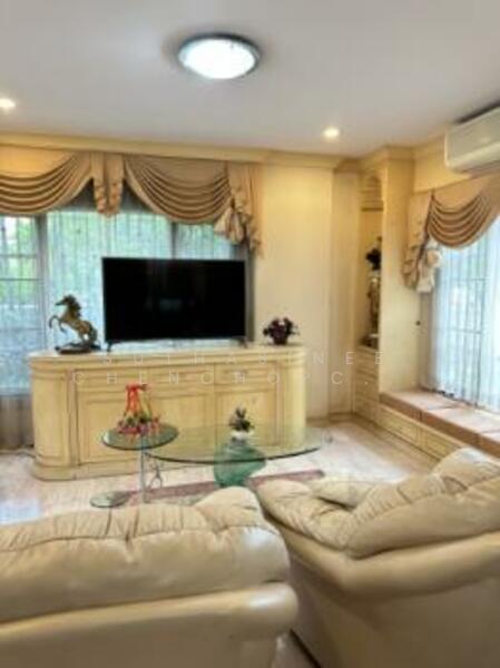 4-BR House, Bangkok