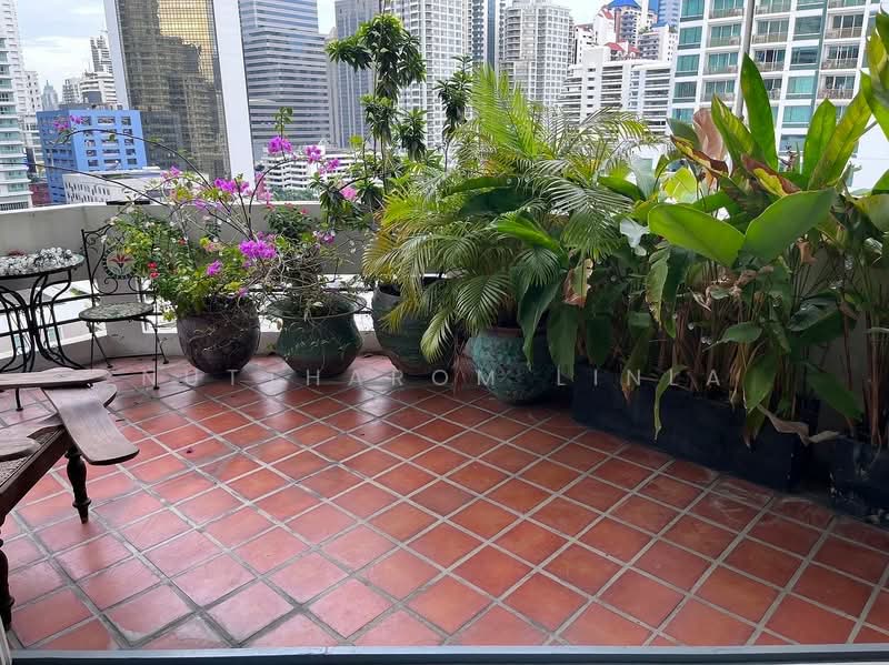 Sukhumvit House, Bangkok