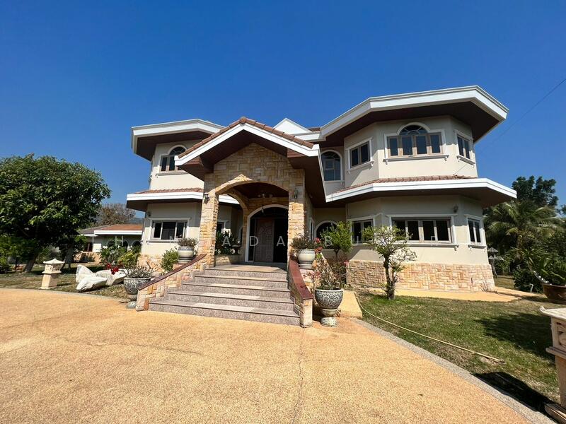 7-BR House, Prachuap Khiri Khan
