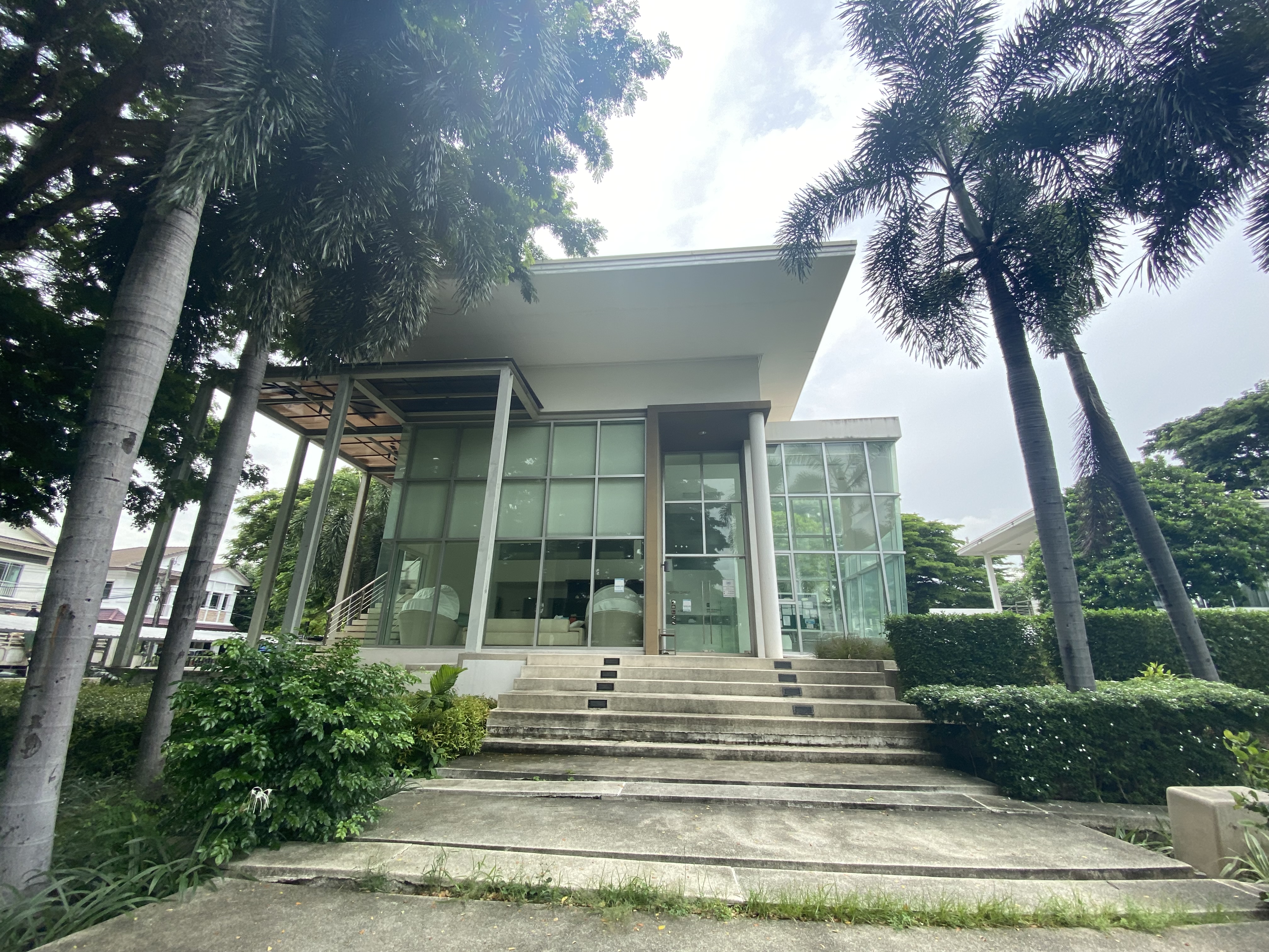 บ้านเดี่ยว โครงการมัณฑนา วงแหวน-เทพารักษ์