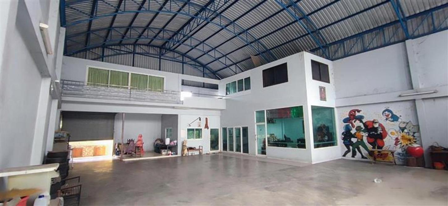 Warehouse in Chonburi City, Chonburi Province