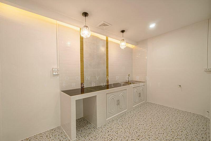 Pimolraj 2, Nonthaburi