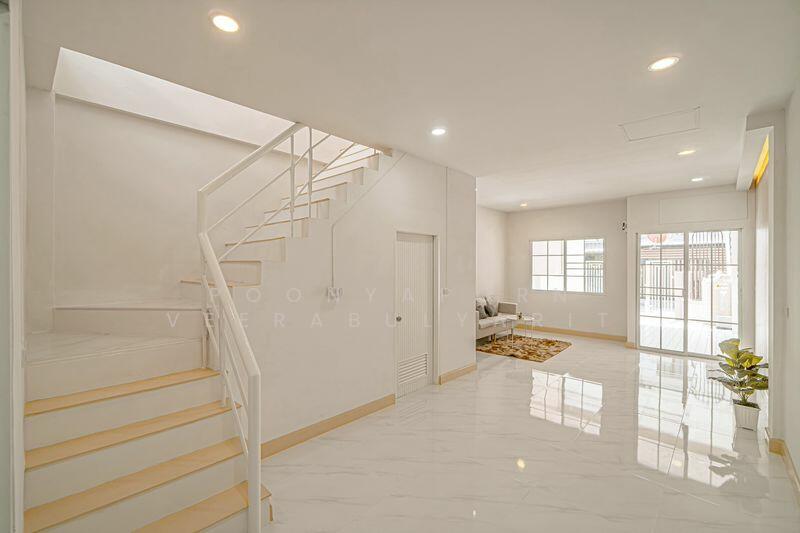 Pimolraj 2, Nonthaburi