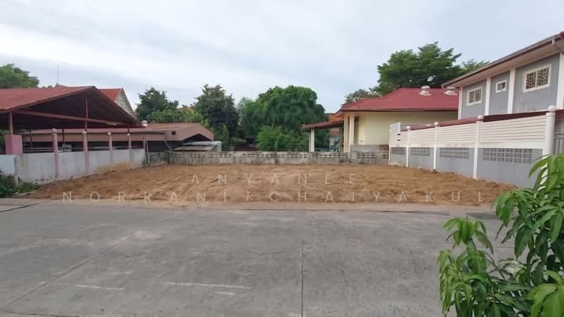 Pattaya Central 107 SqWah, Chon Buri (Pattaya)