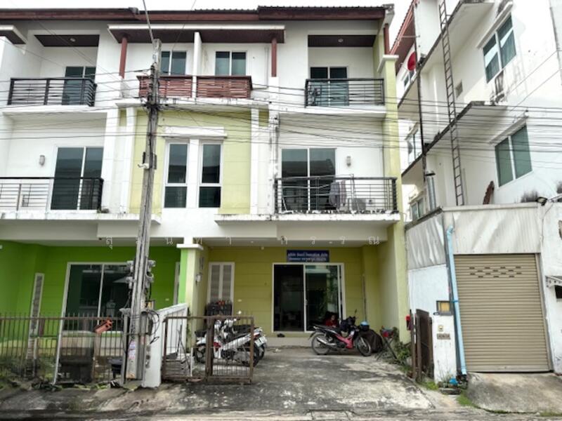 H2O Bangna, Bangkok