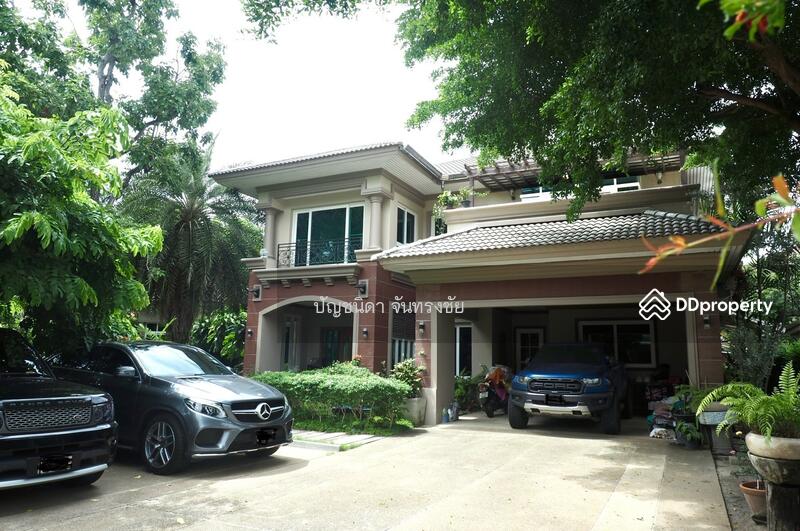 Laddarom Elegant Wongwan-Sathorn, Bangkok
