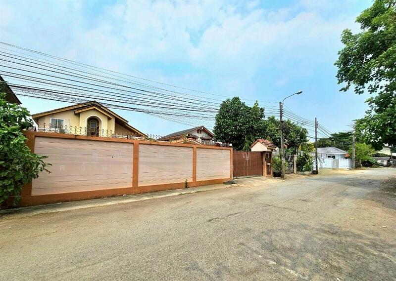 บ้านเดี่ยว 2 ชั้น 167 ตร.ว. บ้านเดี่ยว ซอยอยู่เย็น3 (ซอยมิตรแท้) ใกล้โรงเรียนนานาชาติกีรพัฒน์, Bangkok