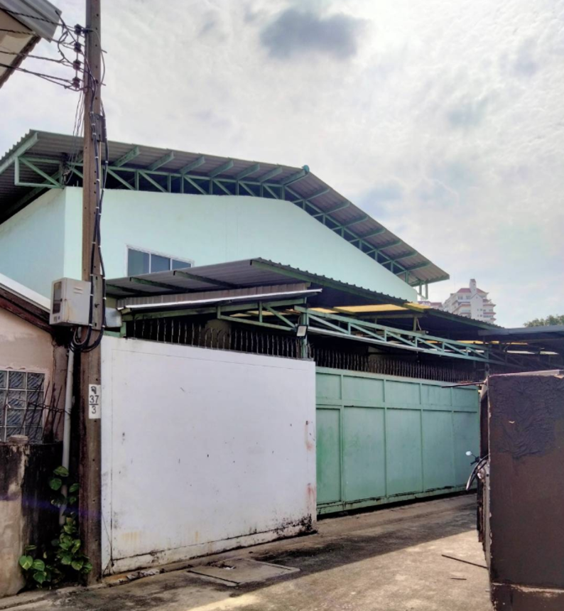 Industrial Building, Wang Thong Lang, Bangkok