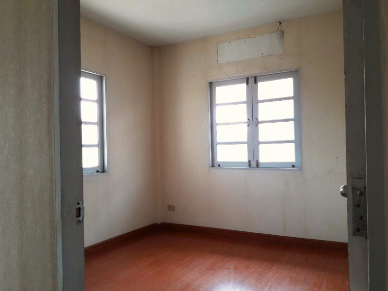 Baan Lalin In The Park Wongwaen – Rattanathibet
