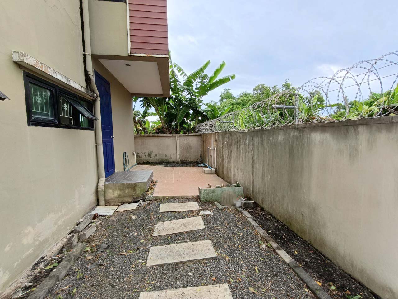 บ้านเดี่ยว โครงการบ้านร็อคการ์เด้น แอร์พอร์ต สุวรรณภูมิ
