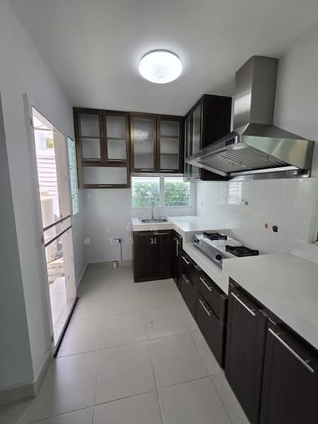 Villaggio Pinklao-Salaya, Nonthaburi