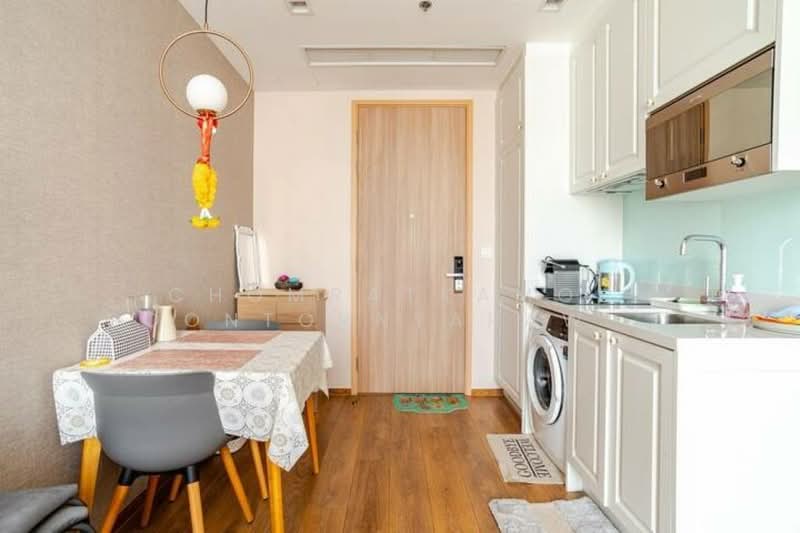 Noble BE33, Bangkok