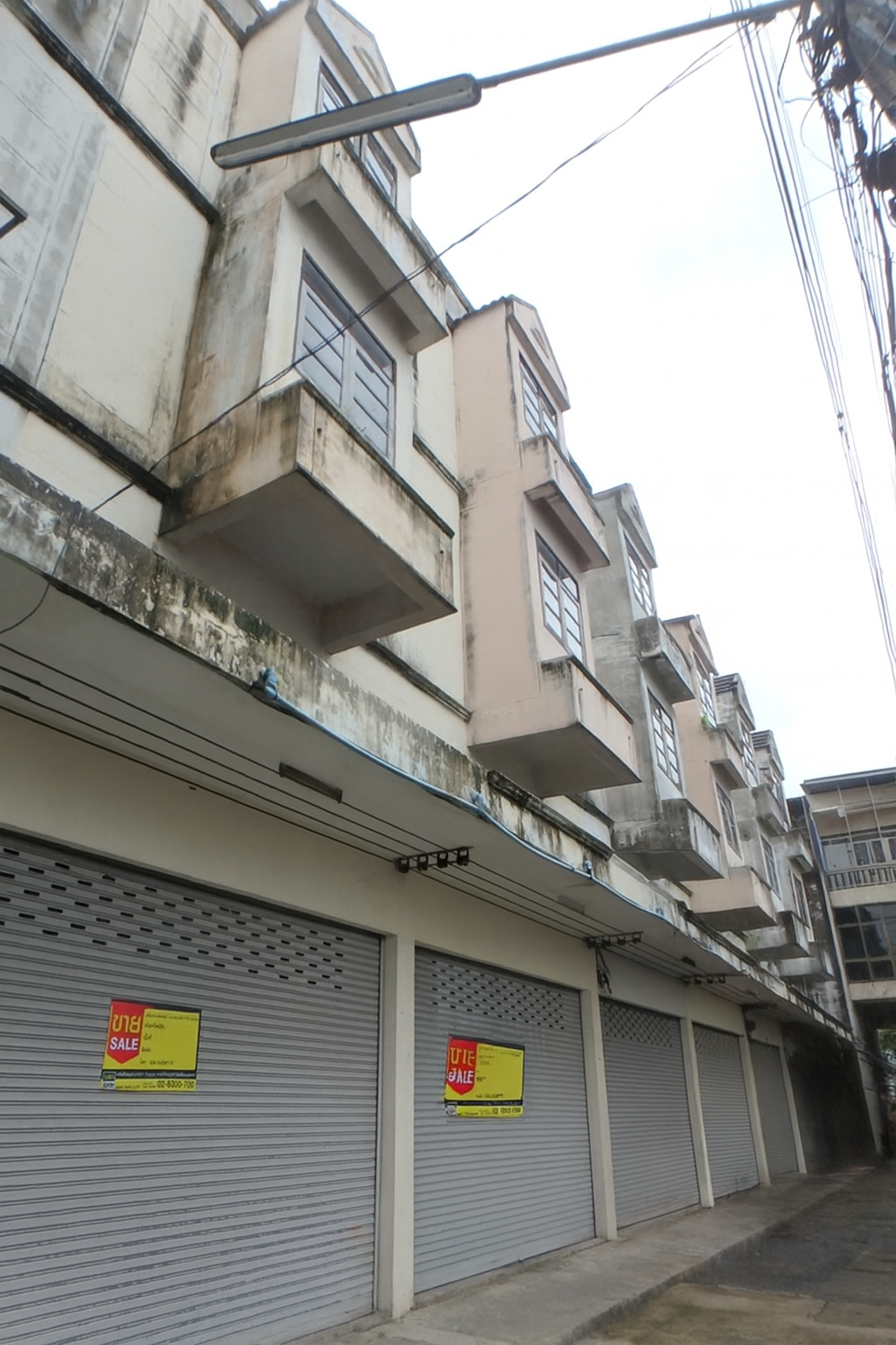 Commercial Townhouse in Nakhon Pathom City
