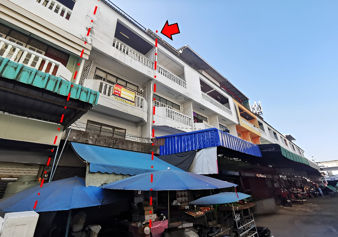 Commercial Townhouse, New City Market, Chiang Mai