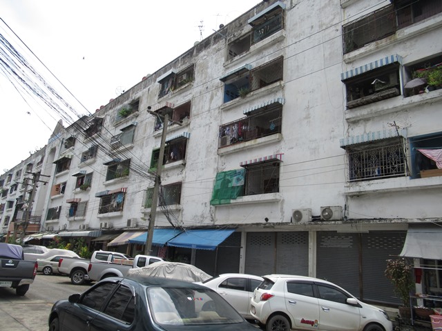 Namphet Condotown