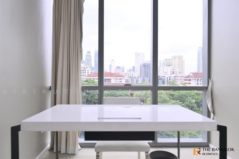 The Room Sukhumvit 21, Bangkok