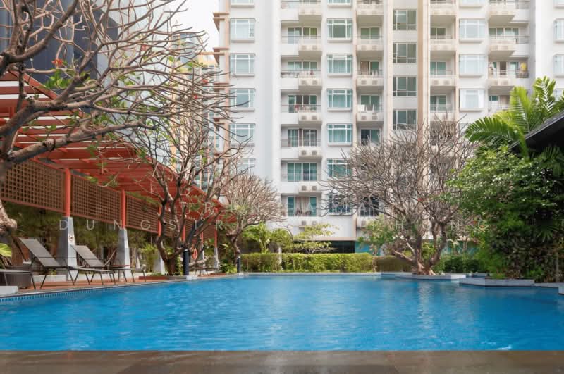 Circle Condominium, Bangkok