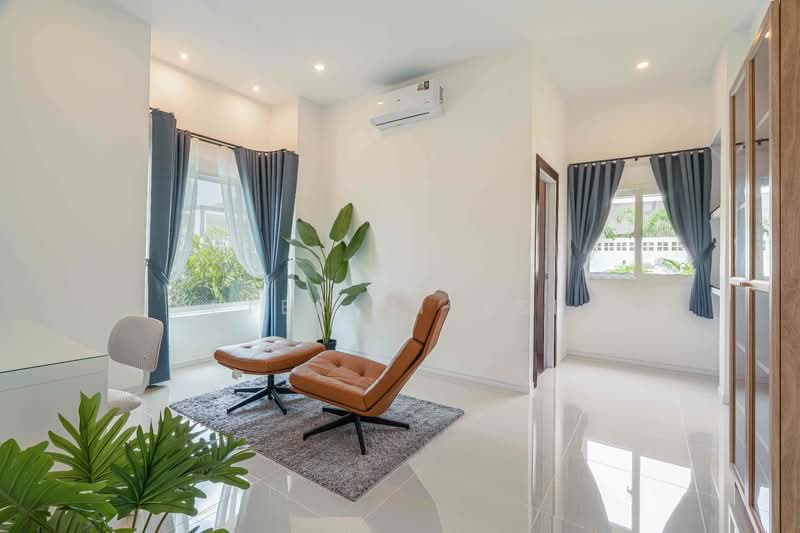 Modern House Pong, Chon Buri (Pattaya)