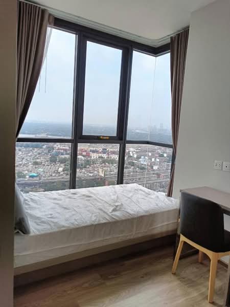 Oka Haus Sukhumvit 36, Bangkok