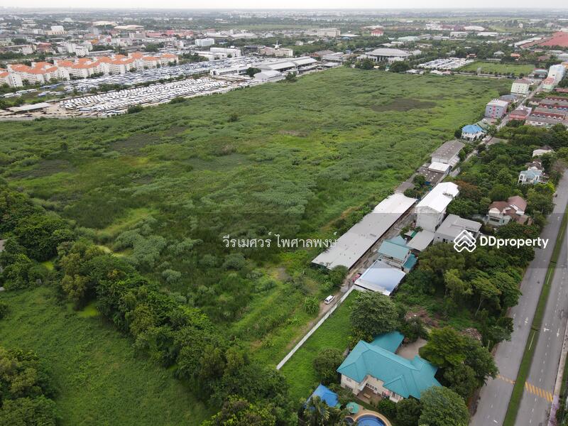 ขาย ที่ดิน ลาดกระบัง ติดถนนลาดกระบัง ใกล้สุวรรณภูมิ Airport (เหมาะสร้างโครงการจัดสรร) 83-2-28 ไร่, Bangkok