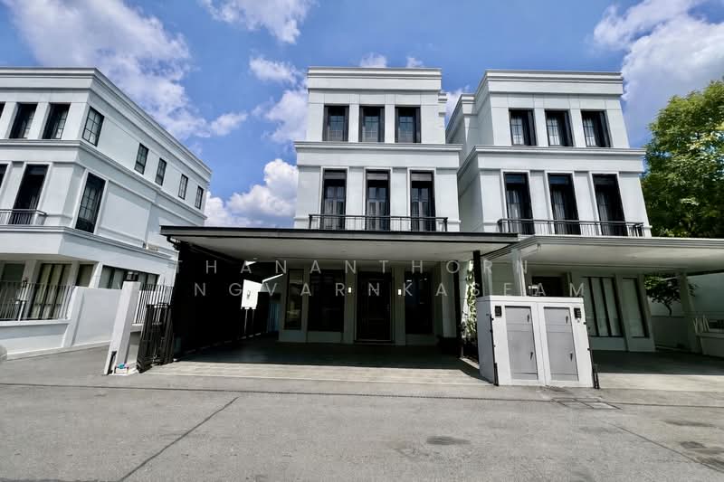 ETON Ramintra, Bangkok