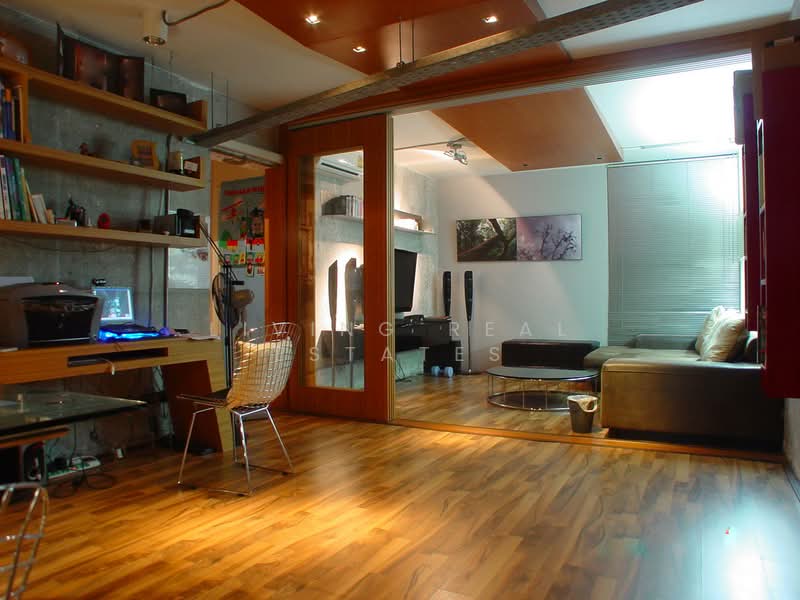 Superior Condominium, Nonthaburi