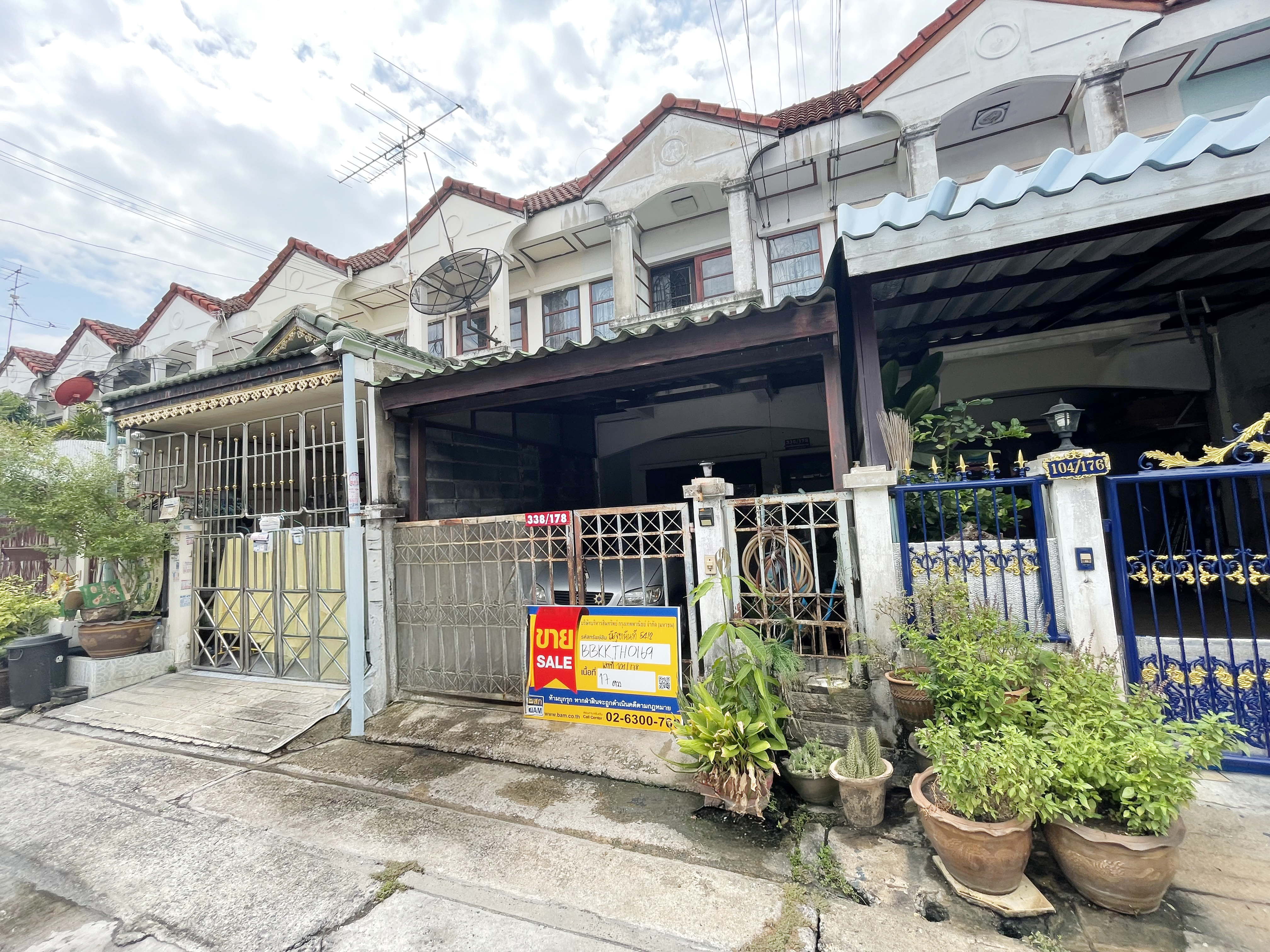 Townhouse project Rungnapa Place Mueang Boran