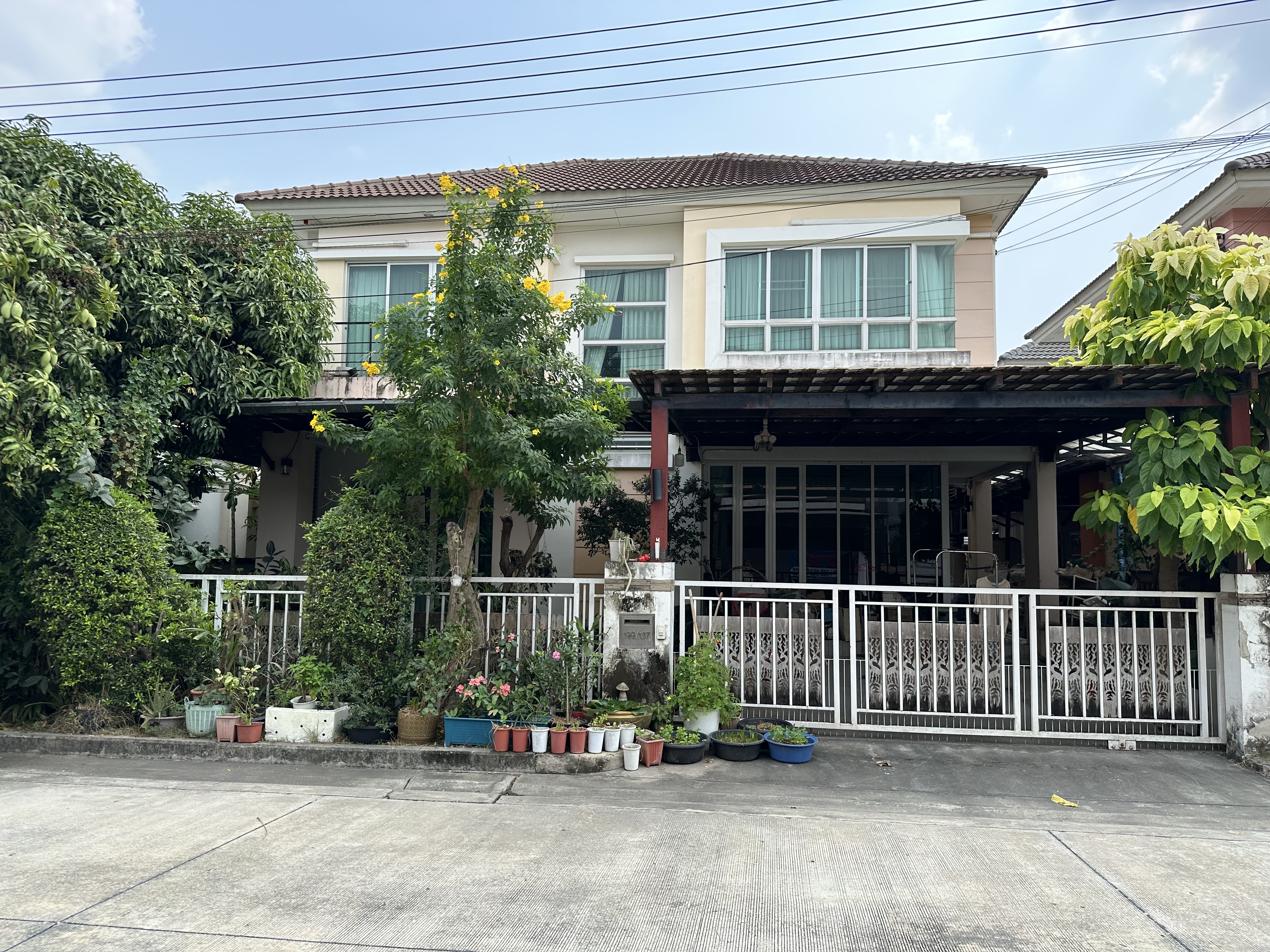 Life Bangkok Boulevard