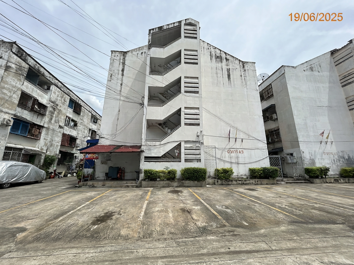 คอนโดมิเนียม โครงการพีวีเอสทาวเวอร์ 1 ลำลูกกา