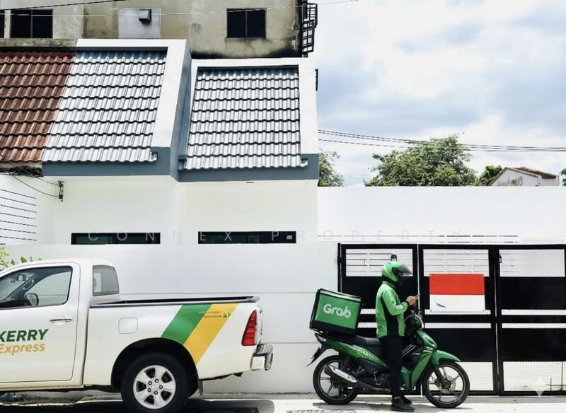 บ้านแฝด ซอยเพชรเกษม 94, Bangkok