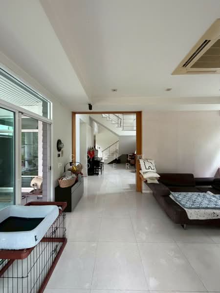 Baan Punya Ramintra, Bangkok