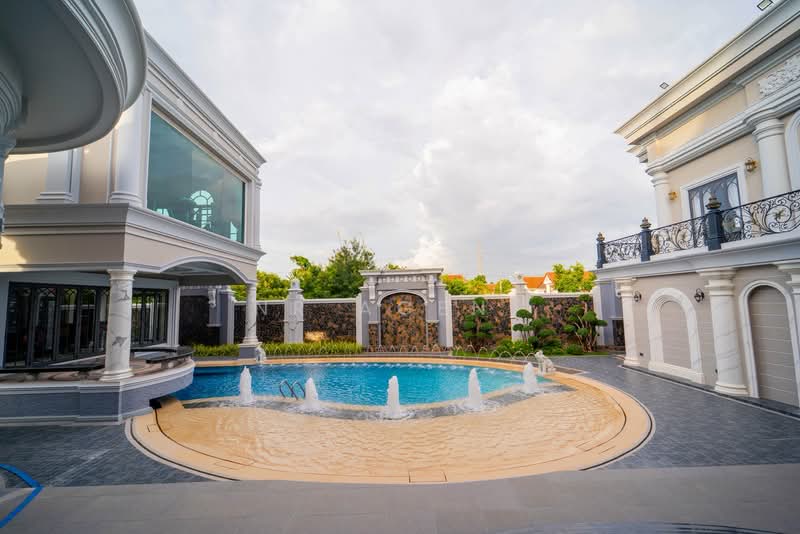 บ้านเดี่ยว คฤหาสน์หรู พุทธมณฑลสาย 3, Bangkok